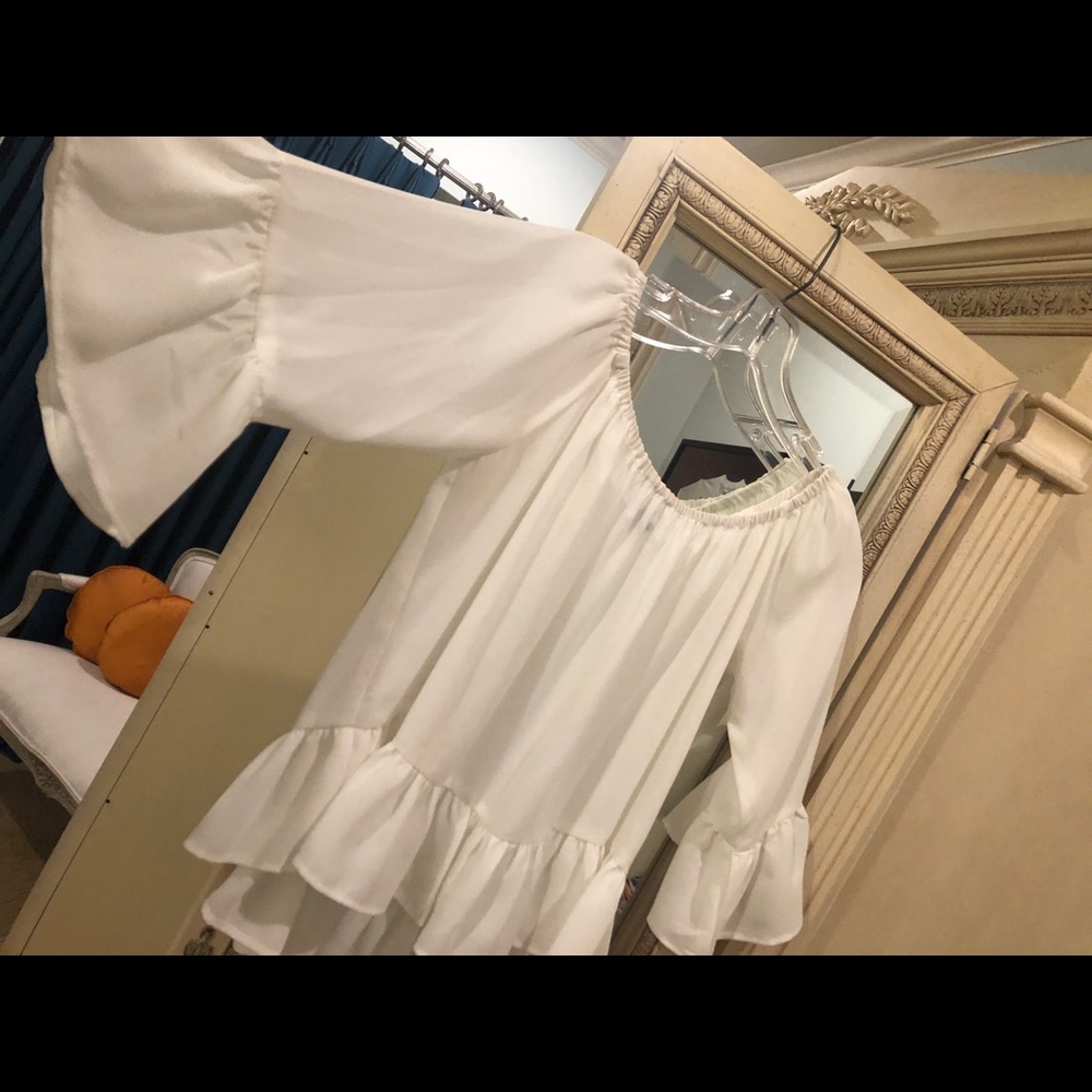 Gianni bini white blouse